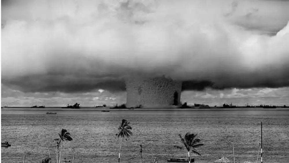 Prueba de una bomba de hidrógeno en las Islas Marshall