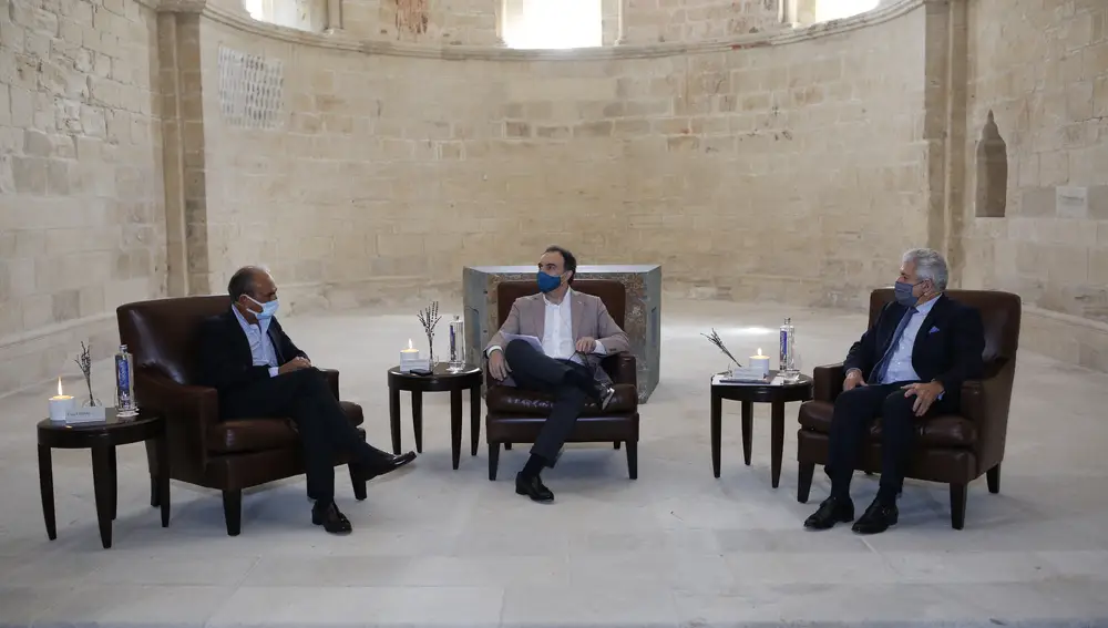 Conversación entre Luis Chillida, José María de Francisco y Enrique Valero