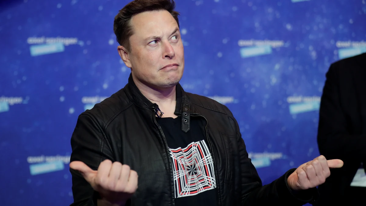 Elon Musk rectifica: el “check azul” vuelve a ser “gratis” para famosos y cuentas con muchos seguidores