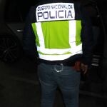 La Policía Nacional detiene a dos personas por obligar a una mujer a ejercer la prostitución