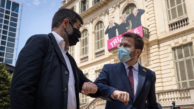 Jordi Sànchez (JxCat) y Pere Aragonès (ERC) en la presentación del acuerdo