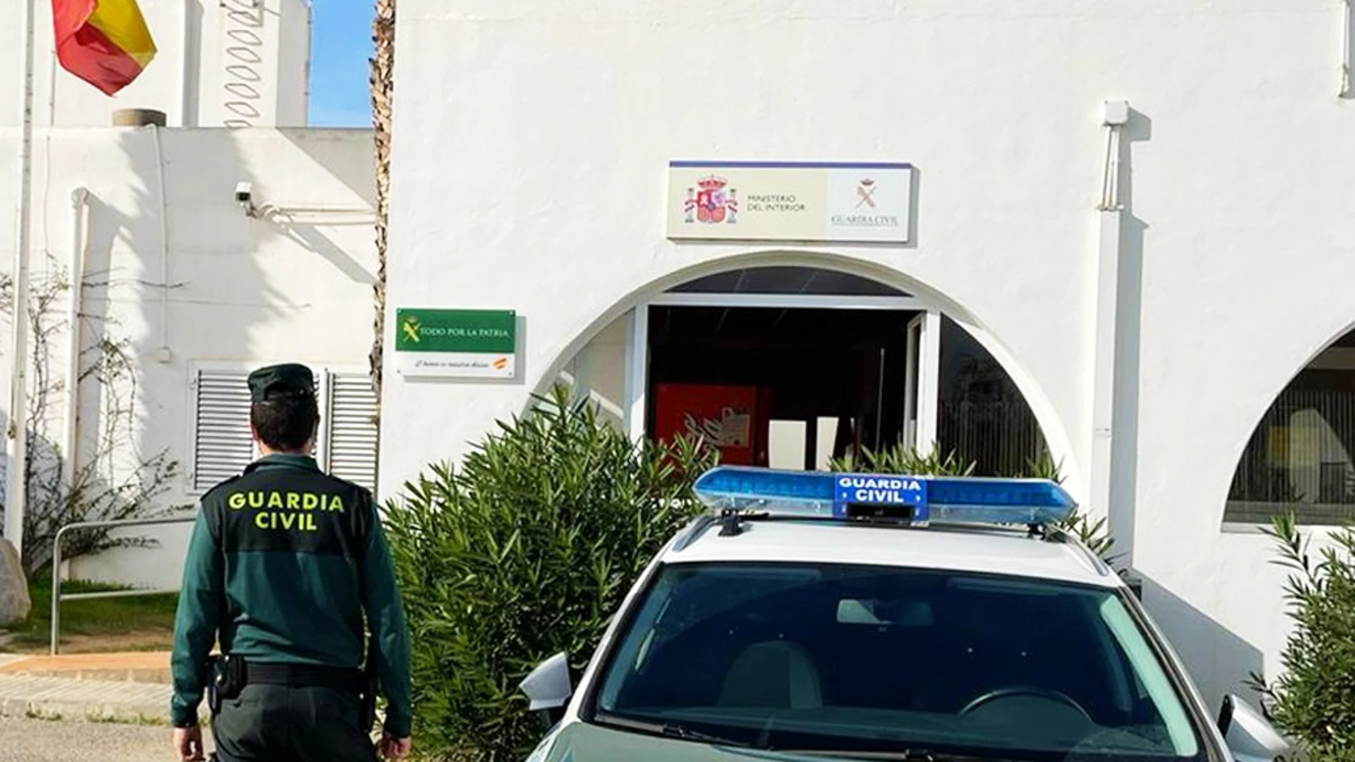 La Guardia Civil ha registrado una casa en Ibiza, en la localidad de San Antonio