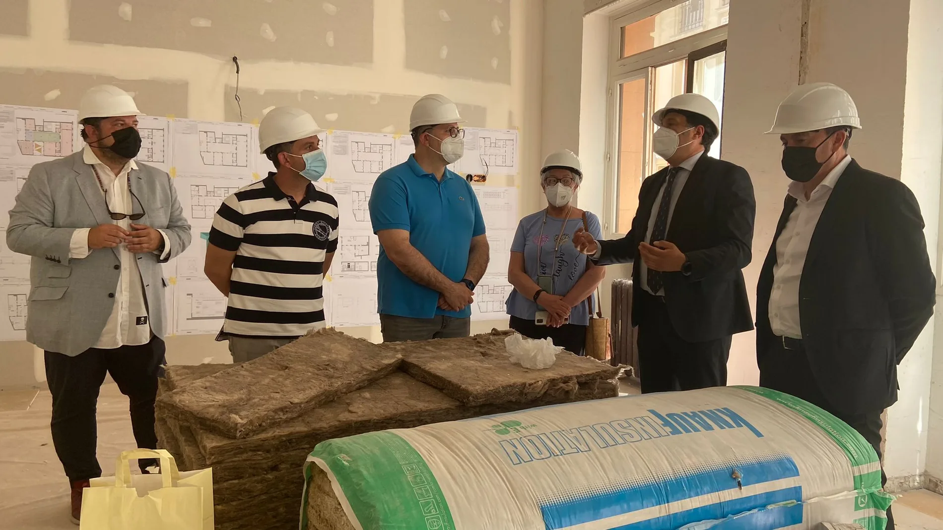 El presidente de la Diputación, Francisco José Requejo, y el vicepresidente segundo Jesús Prada, visitan las obras de la Casa de Zamora en Madrid