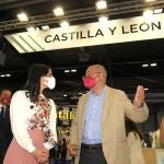 La presidenta de Ciudadanos, Inés Arrimadas, visita el expositor de Castilla y León en Fitur acompañada del vicepresidente Francisco Igea