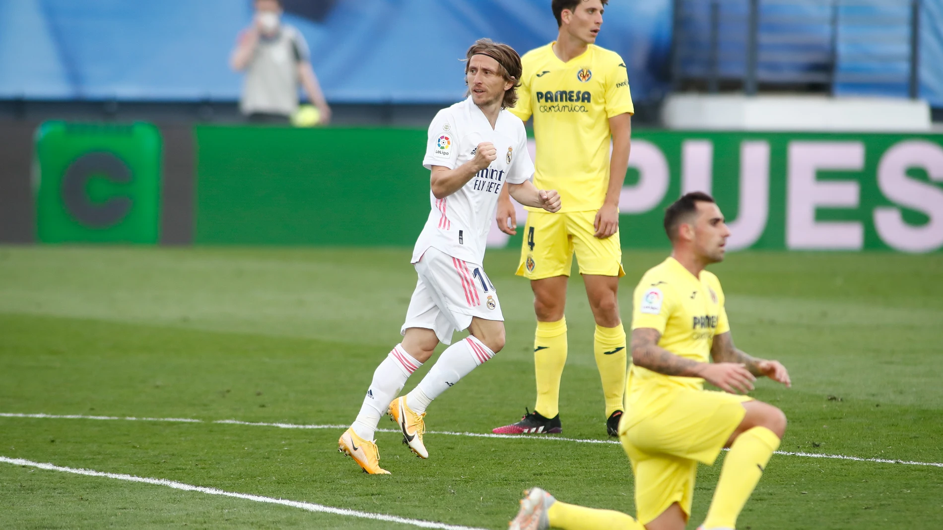 Luka Modric celebra el gol del triunfo del Real Madrid contra el Villarreal.