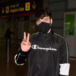 Blas Cantó en el Aeropuerto Adolfo Suárez Madrid Barajas, a su llegada de Róterdam 23 de mayo de 2021