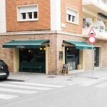 El bar etoile, en la calle Mandri en Barcelona.
