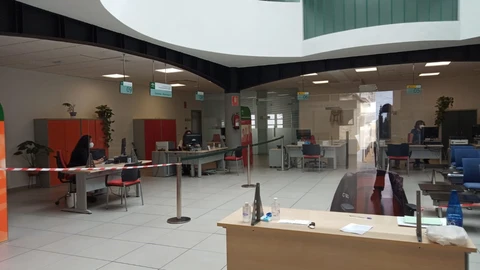 Interior de una oficina del SAE