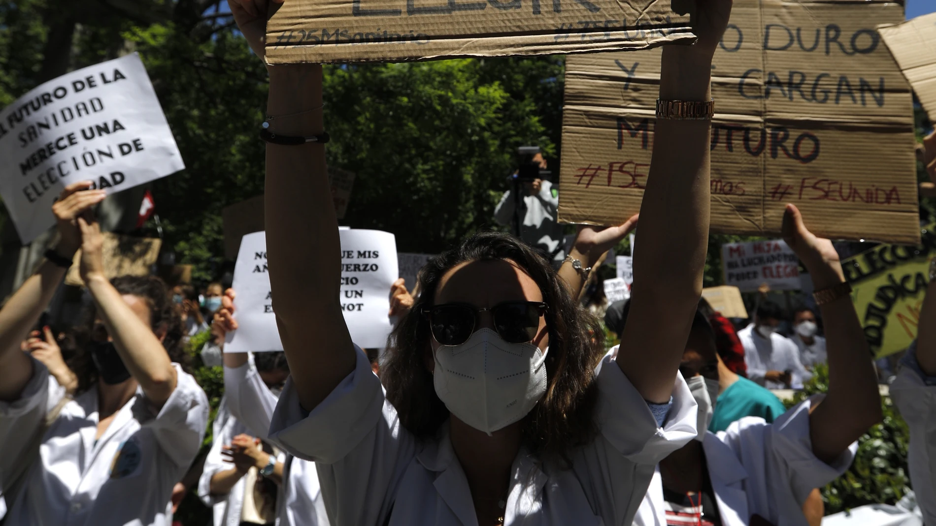 Una de las manifestaciones contra la asignación de las plazas de médicos frente al Ministerio de Sanidad