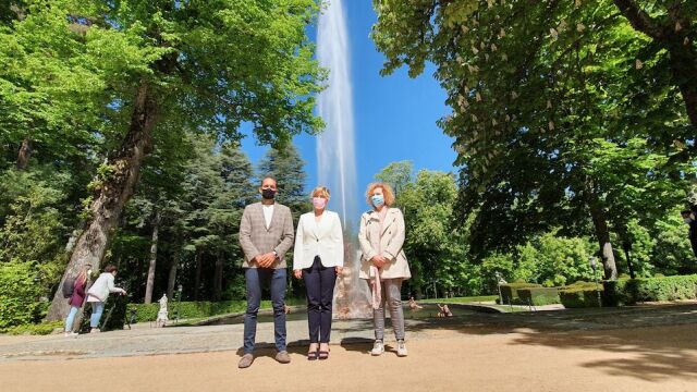 La presidenta de Patrimonio Nacional, llanos castellanos, presenta la "Temporada de fuentes" junto al alcalde del Real Sitio de San Ildefonso, Samuel Alonso