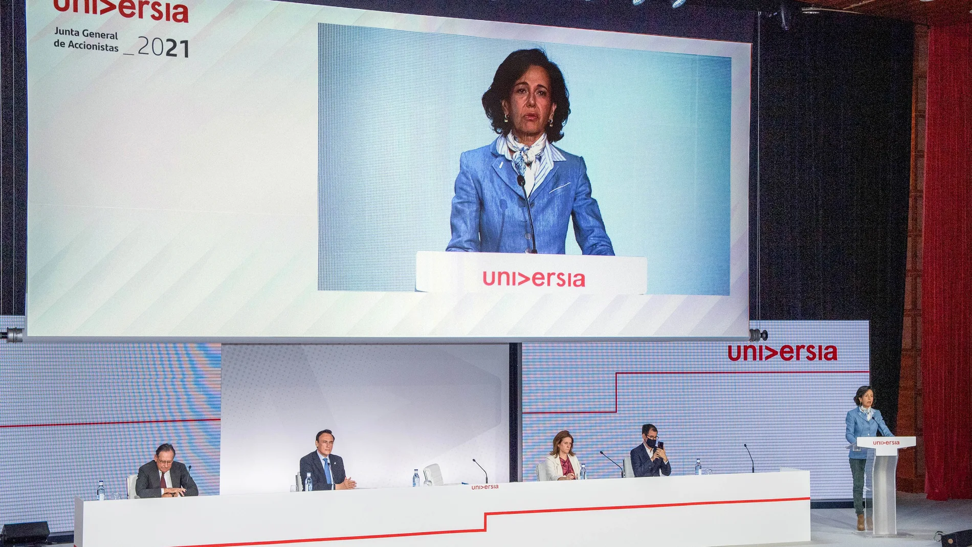 Ana Botín en un momento de la junta general de accionistas de Universia, celebrada hoy