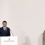El presidente de la Generalitat, Pere Aragonès durante el acto de toma de posesión de los nuevos consellers, un acto celebrado en el Salón de Sant Jordi del Palau de la Generalitat