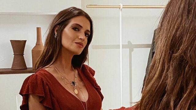 Sara Carbonero con vestido 'made in spain'.