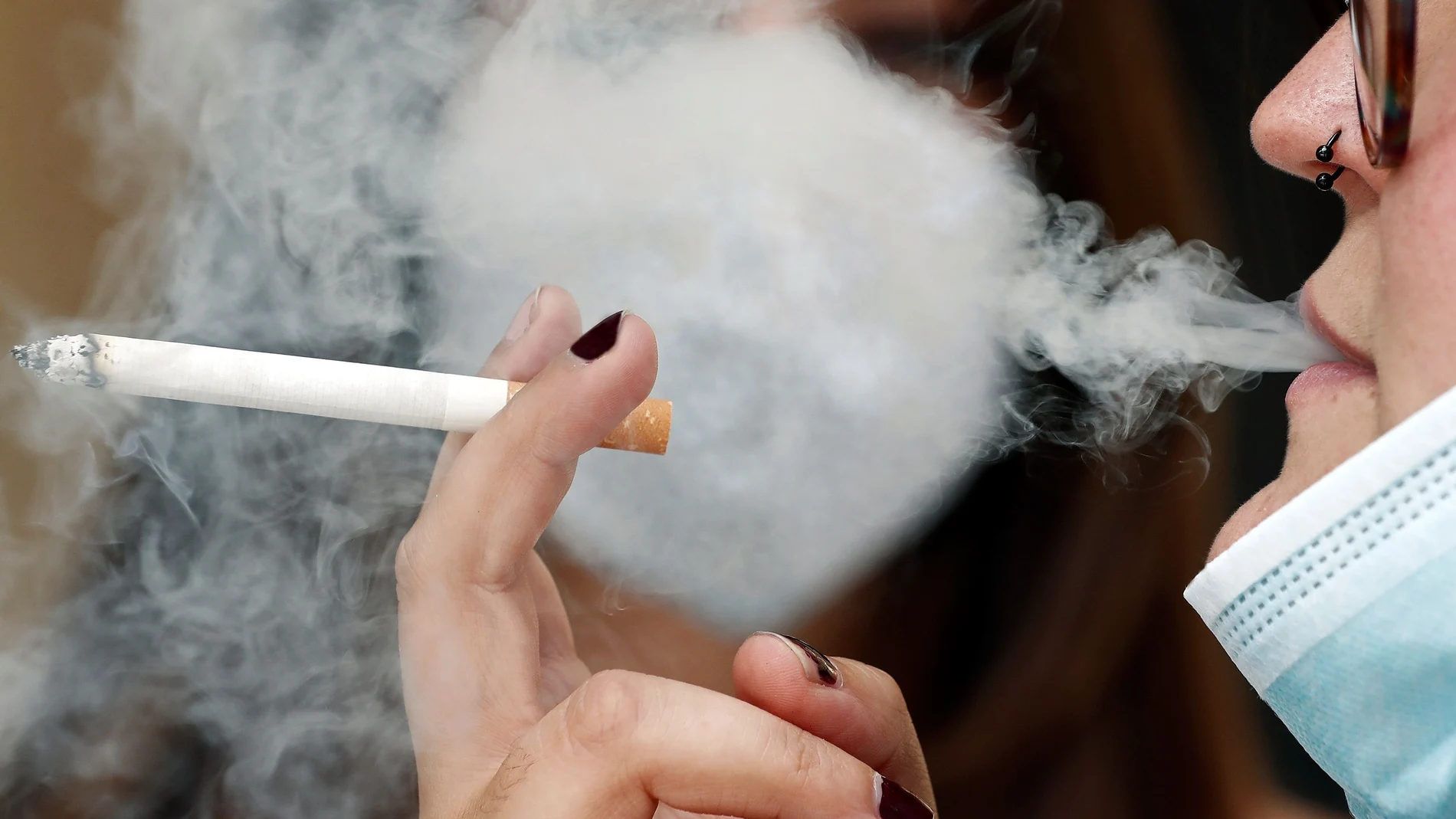 El tabaquismo es el factor de riesgo primordial para el cáncer de pulmón