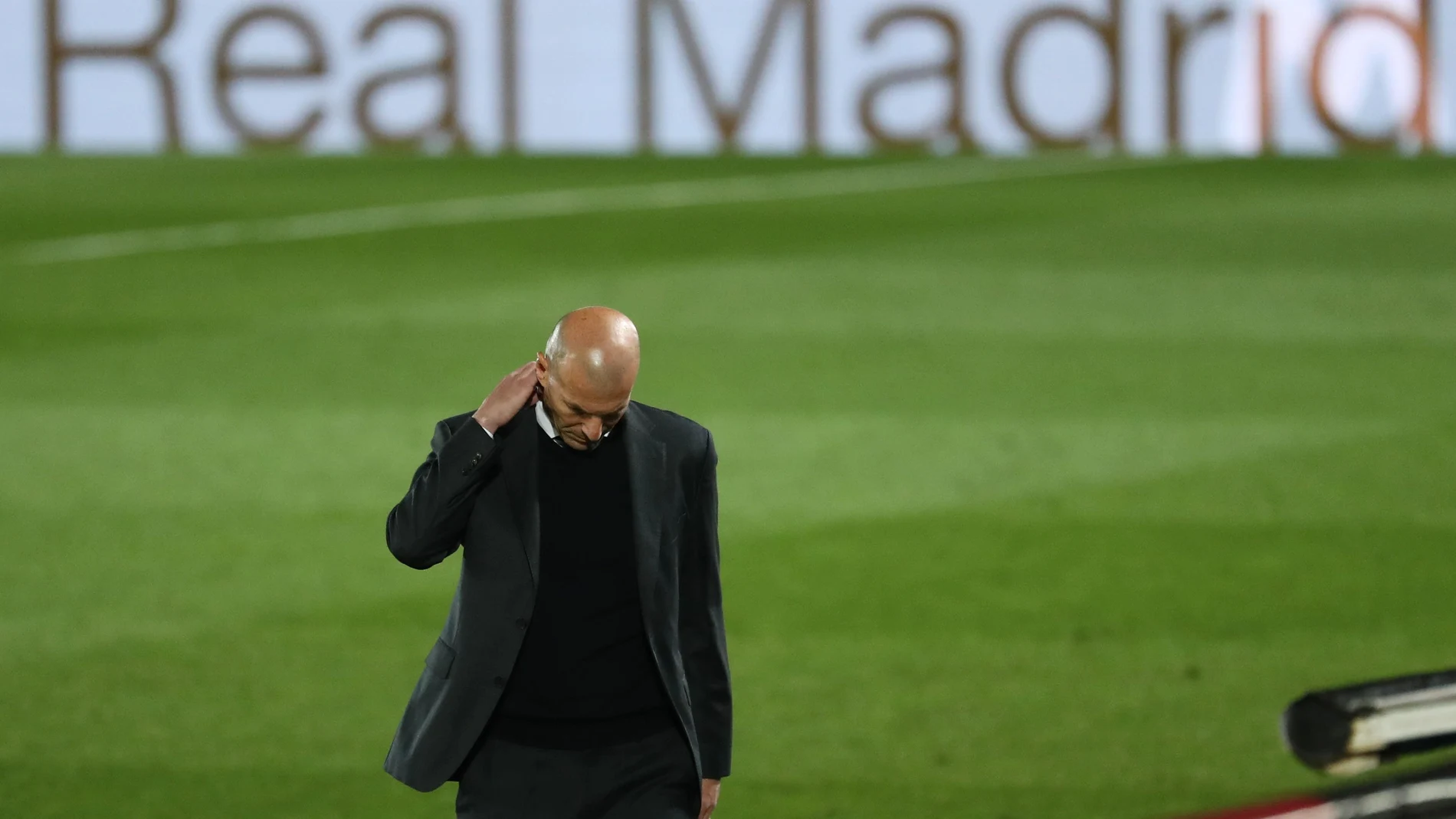 Zidane en uno de sus últimos partidos con el Real Madrid