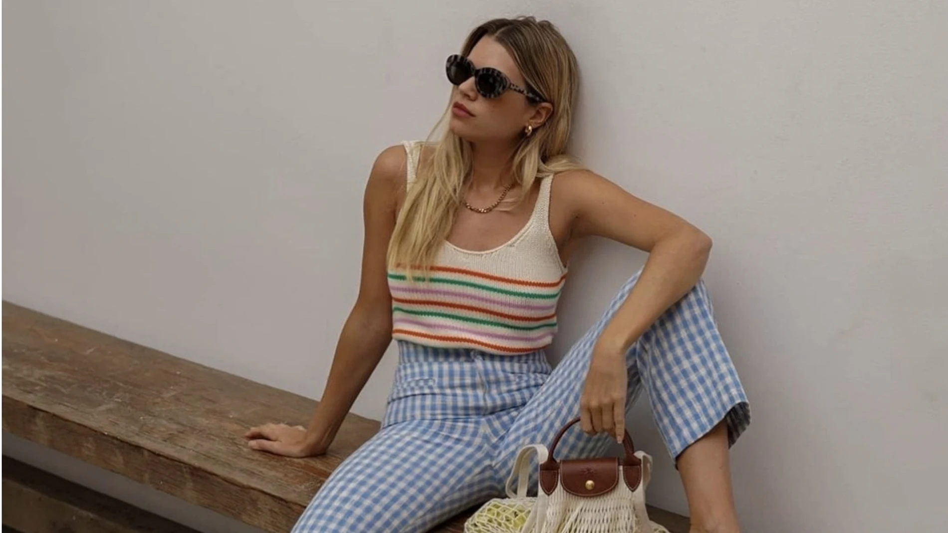 Mirian Pérez con pantalones estampados de Zara/ Instagram @honeydressing