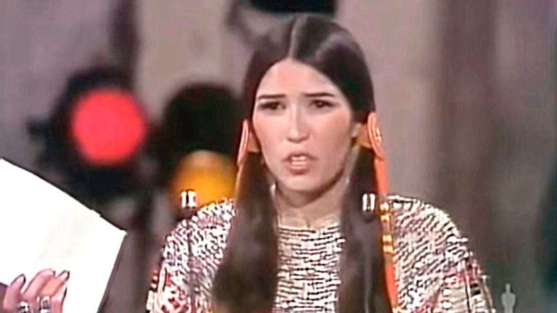 El drama de Sacheen Littlefeather, la nativa que no recogió el Oscar de Marlon Brando