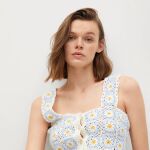 Top crochet handmade margaritas de Mango