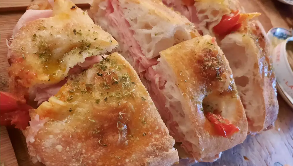 La focaccia, bendecida por el aceite de oliva