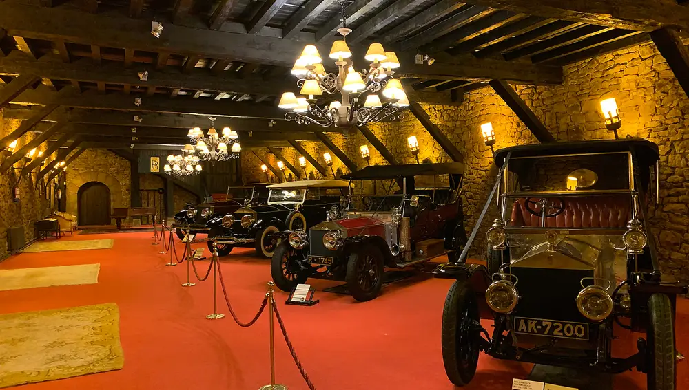 Museo de coches clásicos de Torre Loizaga