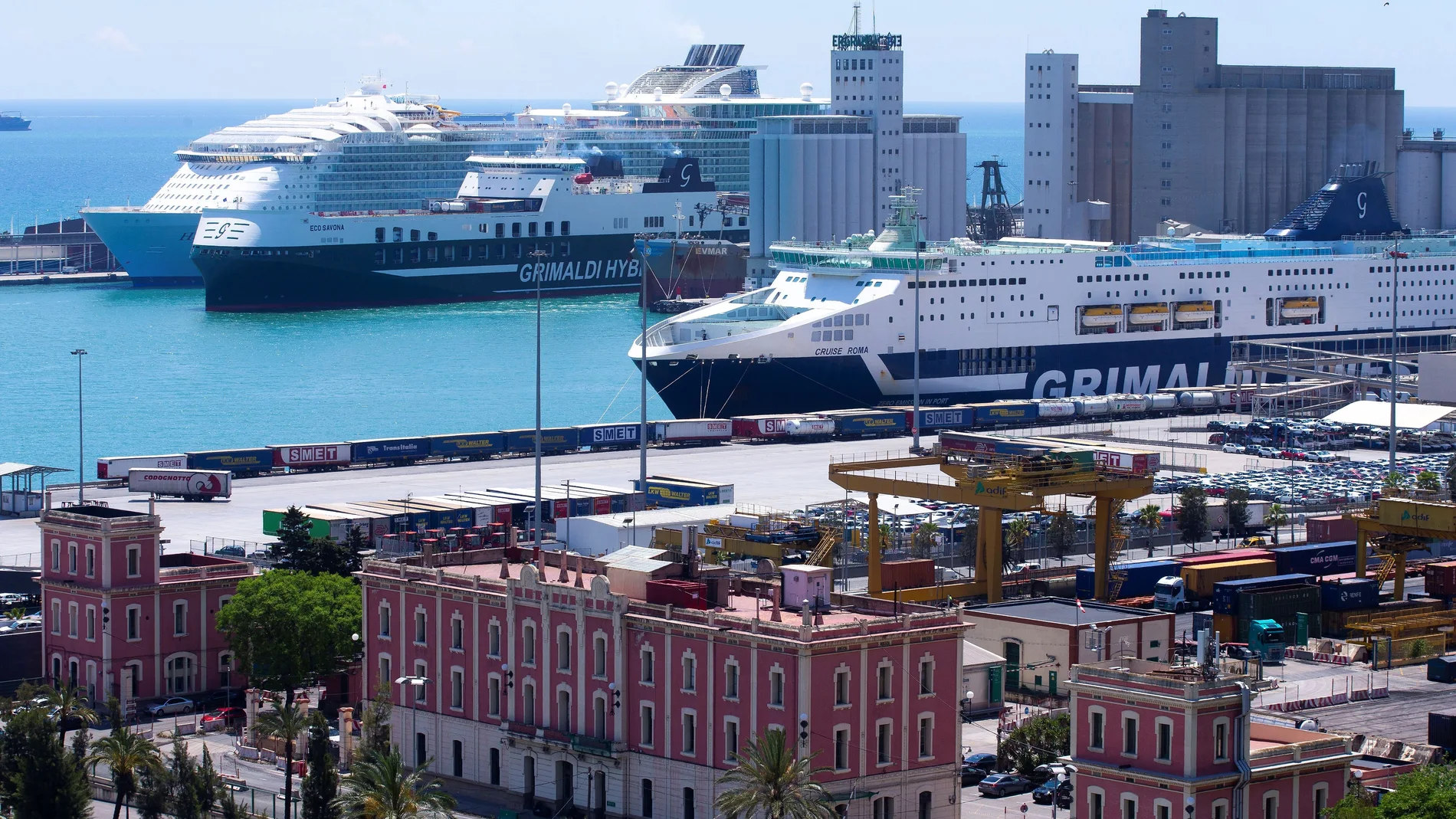 La terminal de cruceros del Puerto de Barcelona