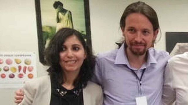 Dina Bousselham y Pablo Iglesias