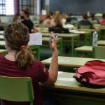 Una estudiante en uno de los exámenes de la selectividad 2021 en la Universidad Politécnica de Valencia