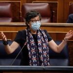 La ministra de Asuntos Exteriores, Arancha González Laya, responde a una pregunta de la oposición durante una nueva sesión de control