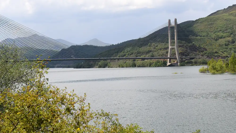 Estado del embalse de Barrios de Luna, que se encuentra al 77,2 por ciento de su capacidad