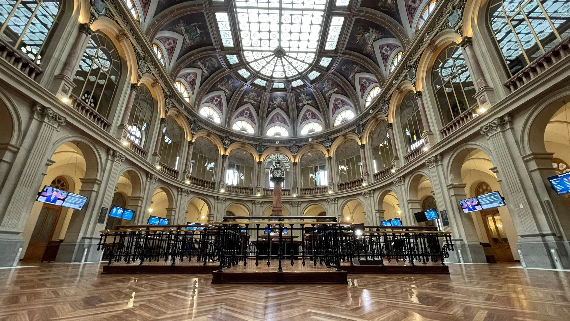 Vista del interior de la Bolsa de Madrid