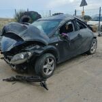 Servicios de emergencia atienden accidente de tráfico con heridos ocurrido en Fortuna sufrido al perder el control un turismo, y posterior vuelco
