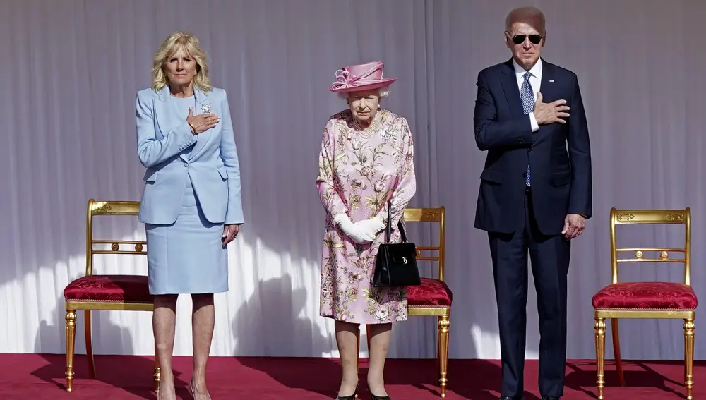 La reina Isabel II junto a los Biden en el castillo de Windsor