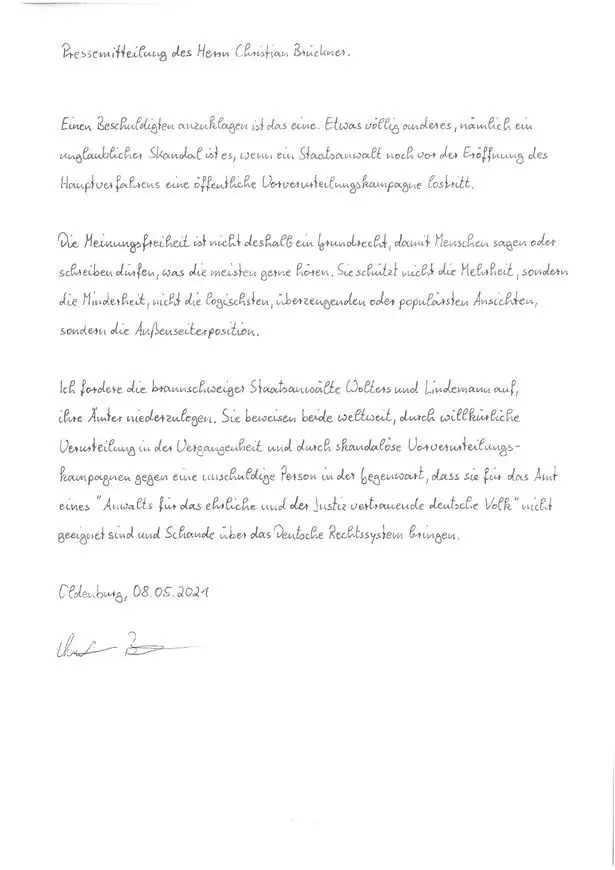 Carta manuscrita de Christian Brueckner, en la que pide la dimisión de los fiscales por haber orquestado una campaña contra él sin tener pruebas