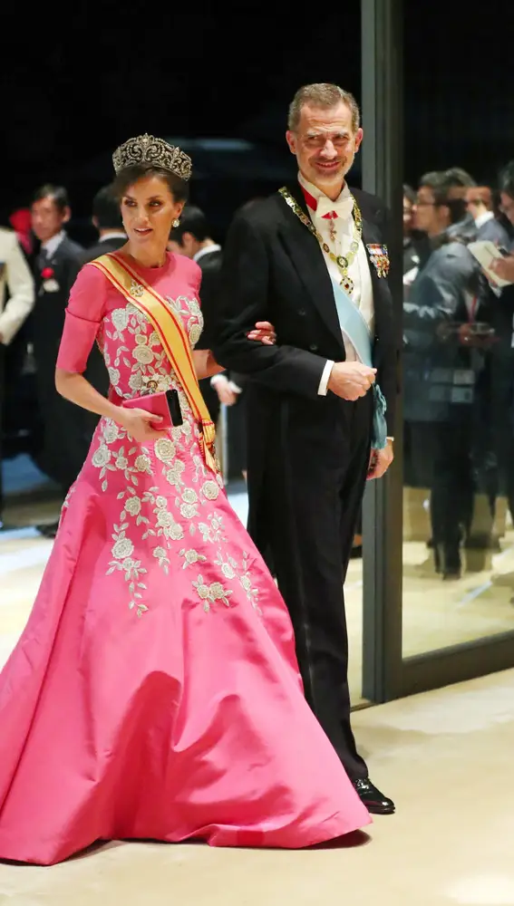 Los Reyes de España en su visita al Palacio Imperial del emperador Naruhito en Tokyo, en octubre de 2019.