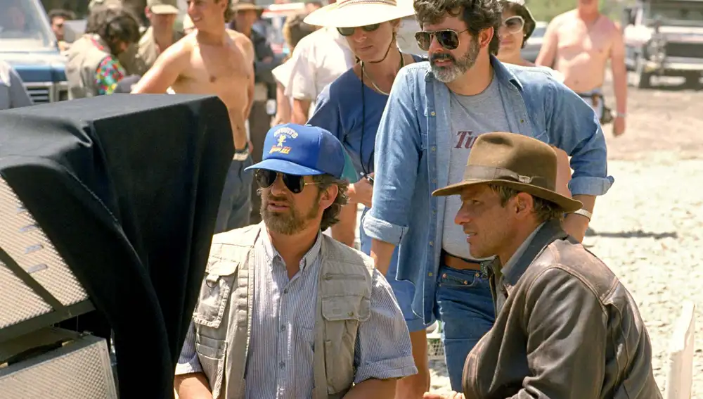 Steven Spielberg, George Lucas y Harrison Ford, en el rodaje de 1981