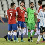 Chile frenó a Argentina en la primera jornada de la Copa América.