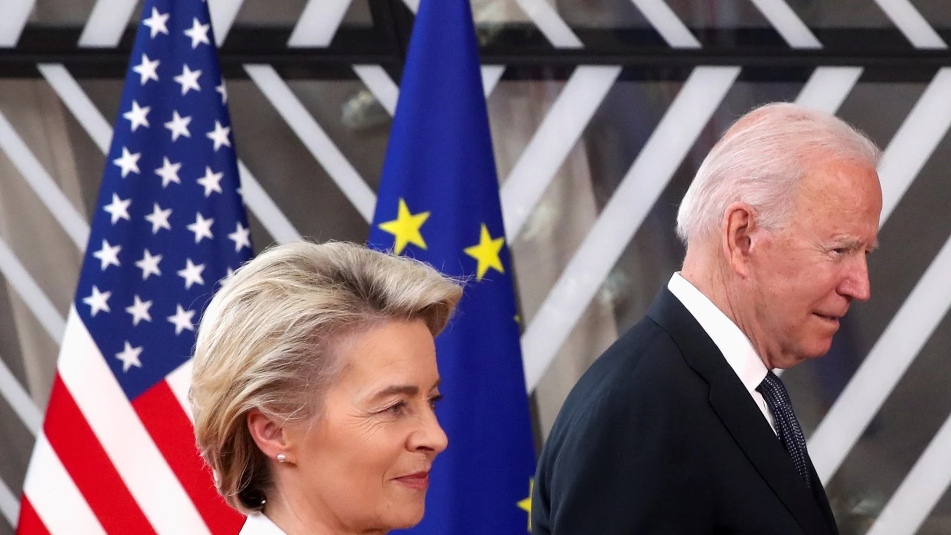Presidente de la Comisión Europea Ursula von der Leyen y el Presidente de Estados Unidos Joe Biden. REUTERS