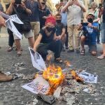 Esta tarde se han quemado fotos del Rey en municipios catalanes antes de su visita a Barcelona