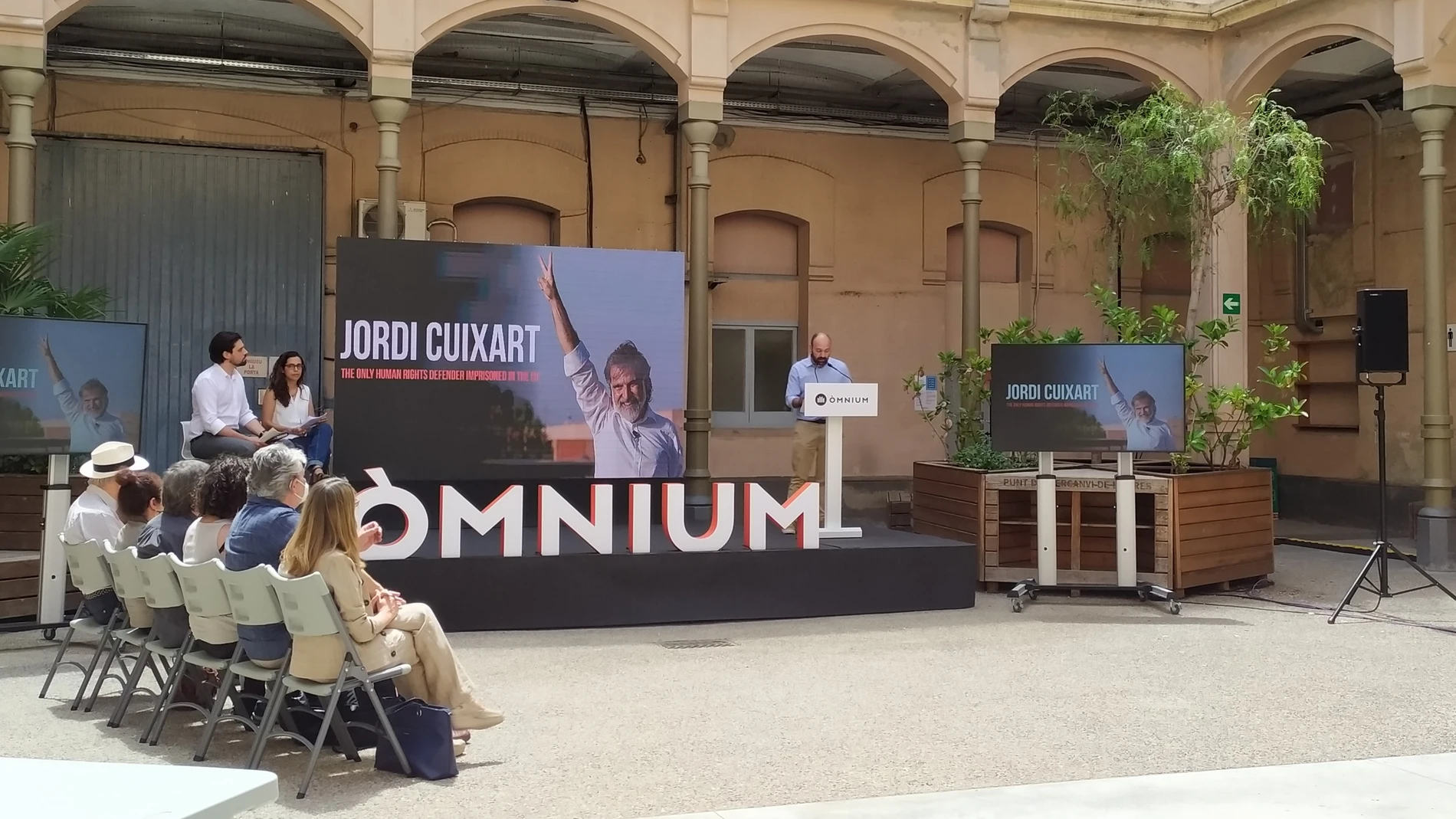 Rueda de prensa de Òmnium Cultural sobre el recurso de Jordi Cuixart ante el TEDH. En la cárcel Model de Barcelona, el 15 de junio de 2021. EUROPA PRESS