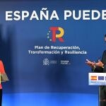 El presidente del Gobierno, Pedro Sánchez, y la presidenta de la Comisión Europea, Ursula von der Leyen,en una imagen de archivo, durante la presentación de los fondos