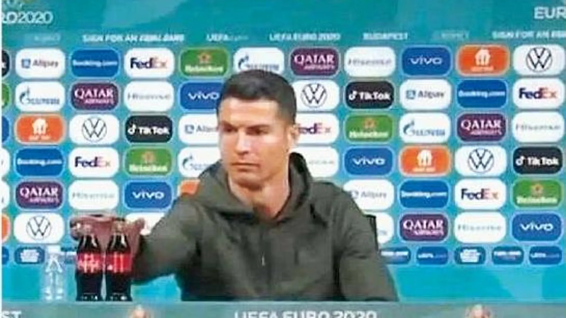 Cristiano Ronaldo, durante su comparecencia ante la prensa