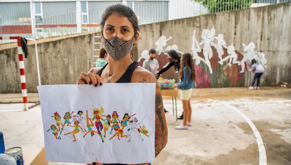 Un mural de superheroínas visibilizará el deporte femenino en el CEIP Margarita Salas de Arroyo (Valladolid), centro vencedor del reto de Afedecyl, impulsado por Iberdrola