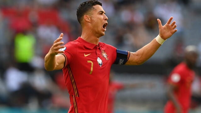 Cristiano Ronaldo se lamenta en un momento del Portugal-Alemania de la Euro 2020.