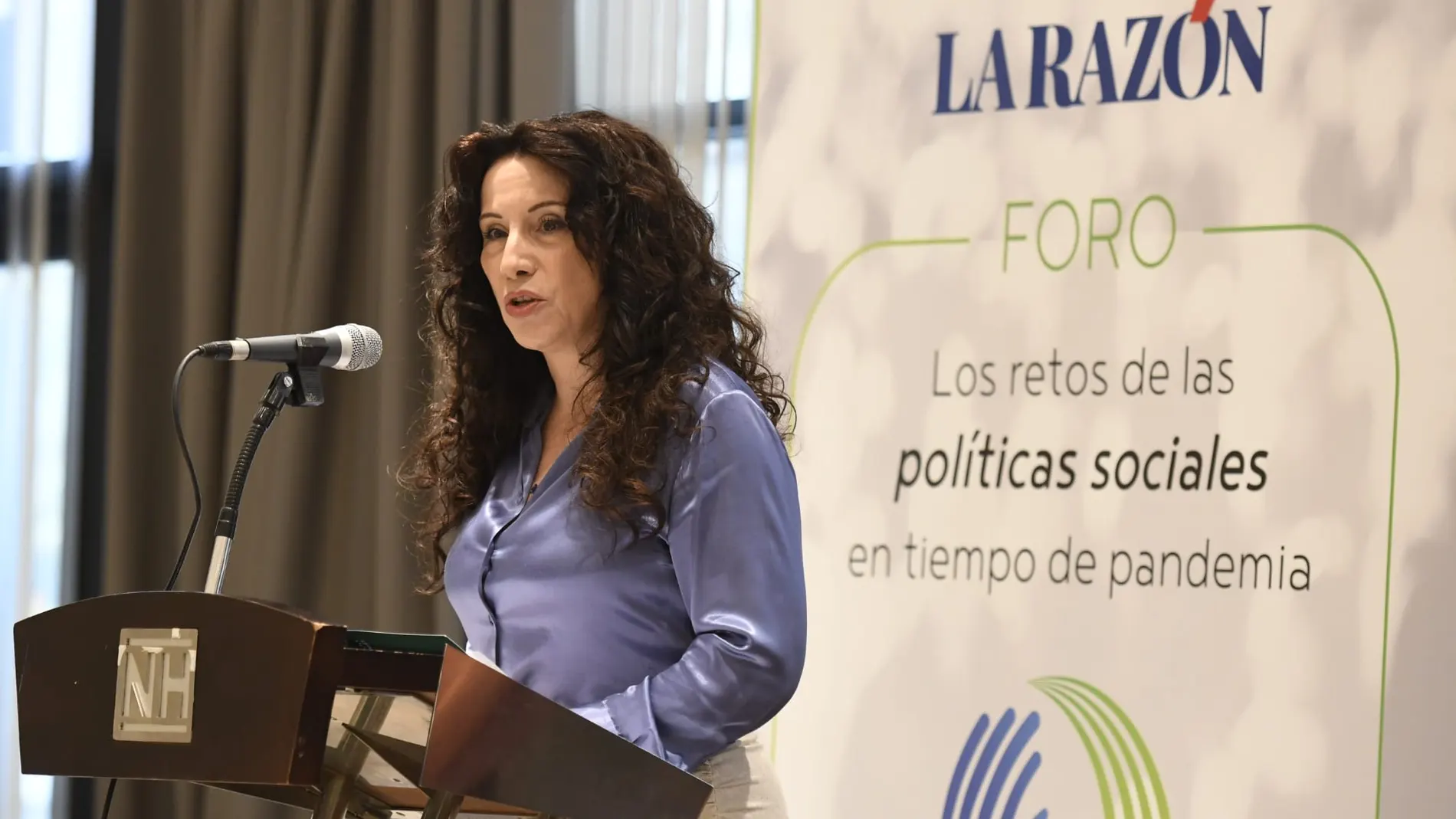 La consejera de Igualdad, Políticas Sociales y Conciliación de la Junta de Andalucía, Rocío Ruiz, durante un momento de su intervención