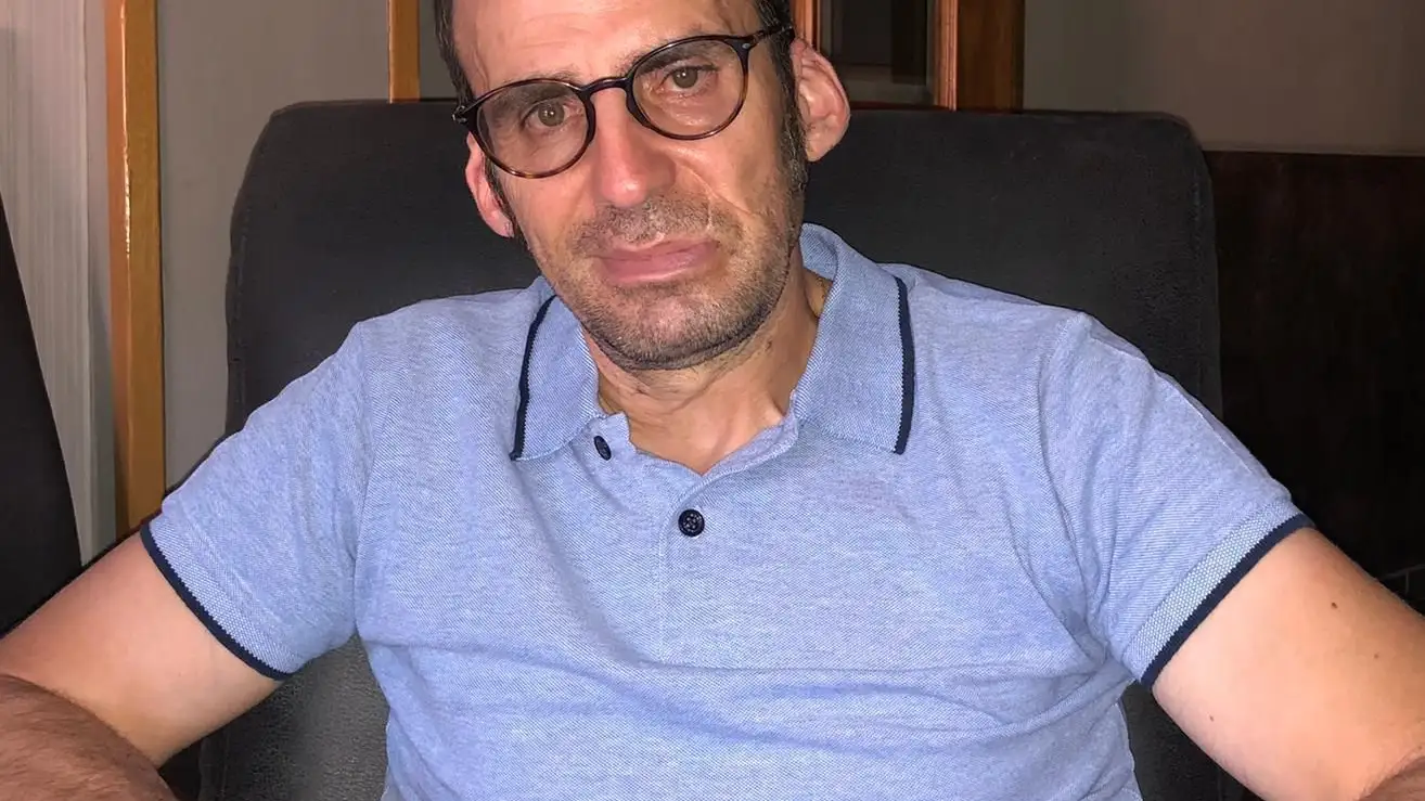 Foto actual de Miguel Ángel tras someterse a siete operaciones