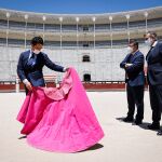 Imagen durante la visita del nuevo Consejero