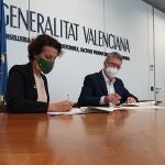 El acuerdo de colaboración ha sido suscrito por el conseller de Economía Rafael Climent, y por la directora de i-DE en Comunitat Valenciana, Ana Lafuente