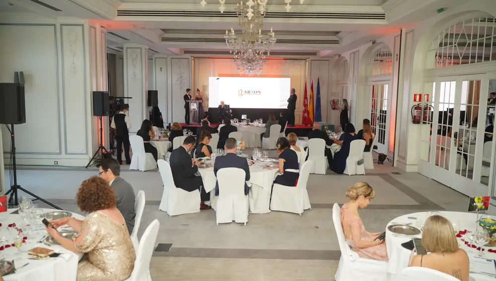 Panorámica del salón Neptuno del hotel Westin Palace de Madrid donde se celebró la gala de entrega de los galardones