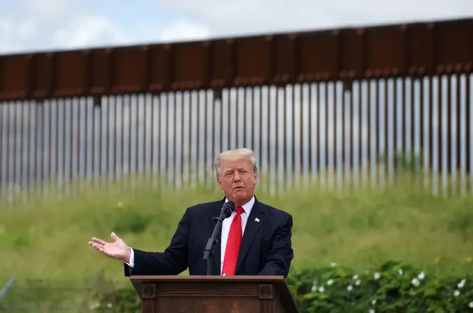 Trump usa su viaje al muro con México para atacar a Biden
