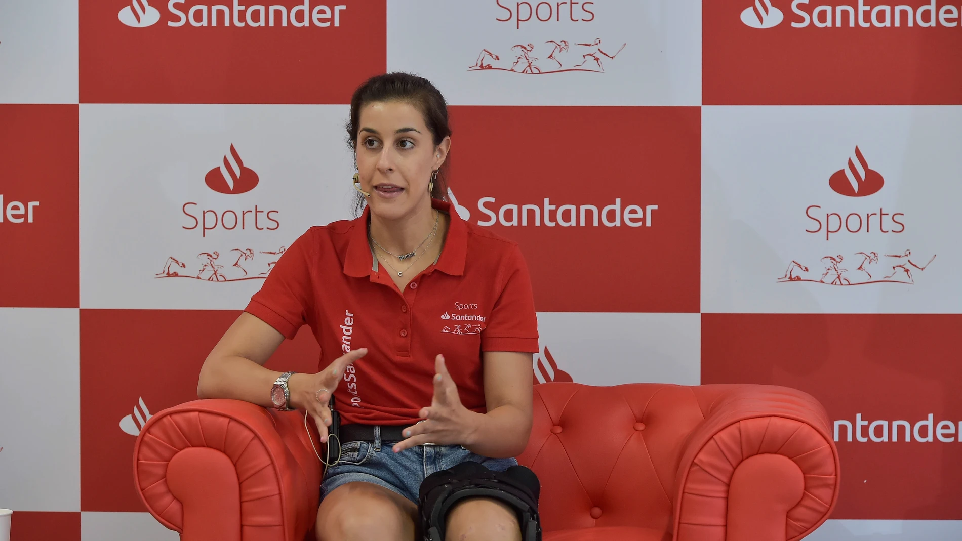 La campeona olímpica de bádminton Carolina Marín afirma que su objetivo es el oro en París 2024 tras la grave lesión de rodilla que le ha apartado de Tokio 2020